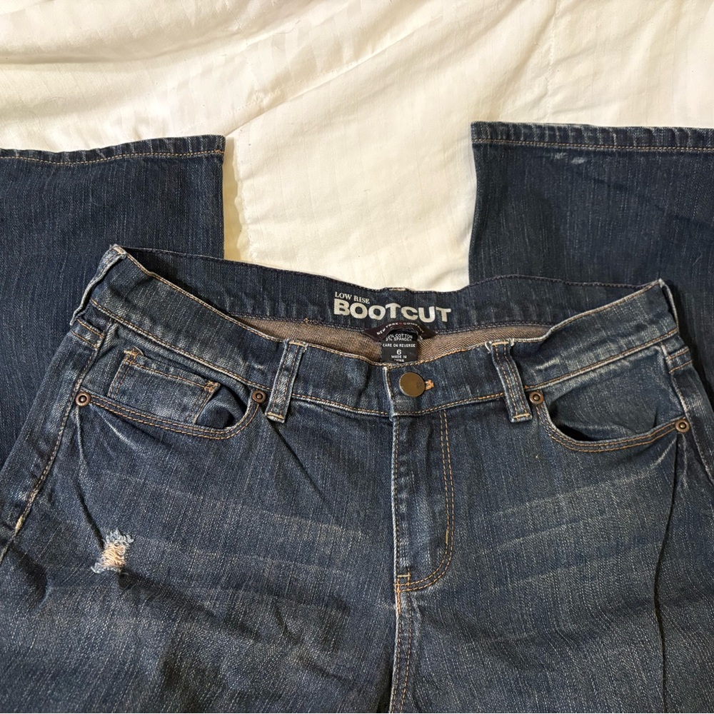Low Rise Bootcut Women's Jeans. NY&Co